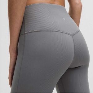 Lululemon Leggings Ribbed High-Waisted Rhino Gray Size 6 Activewear Yoga Running